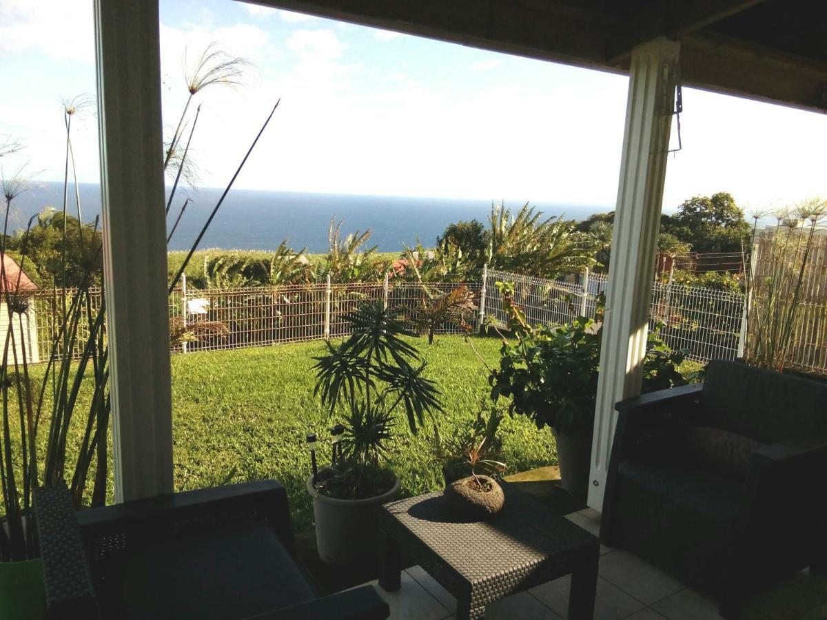 Chambre Vue Sur Mer Entre Grande Anse Et Manapany Петит-Иль Экстерьер фото